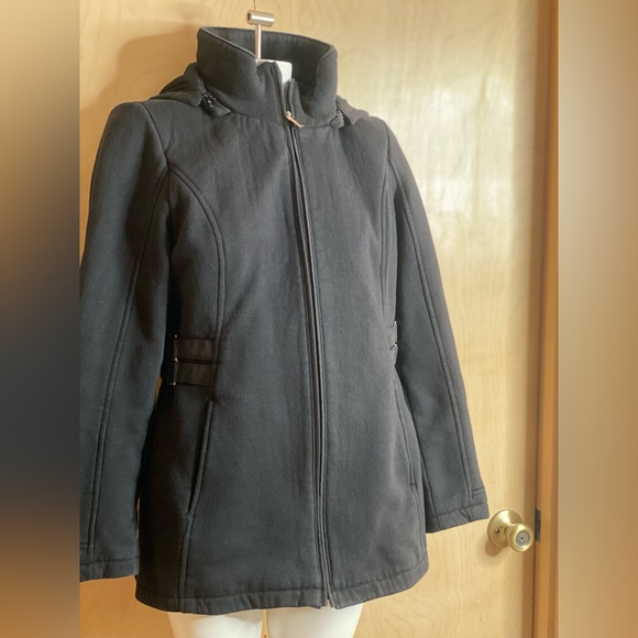 INTL d.e.t.a.i.l.s Fitted Jacket - Picture 14 of 14